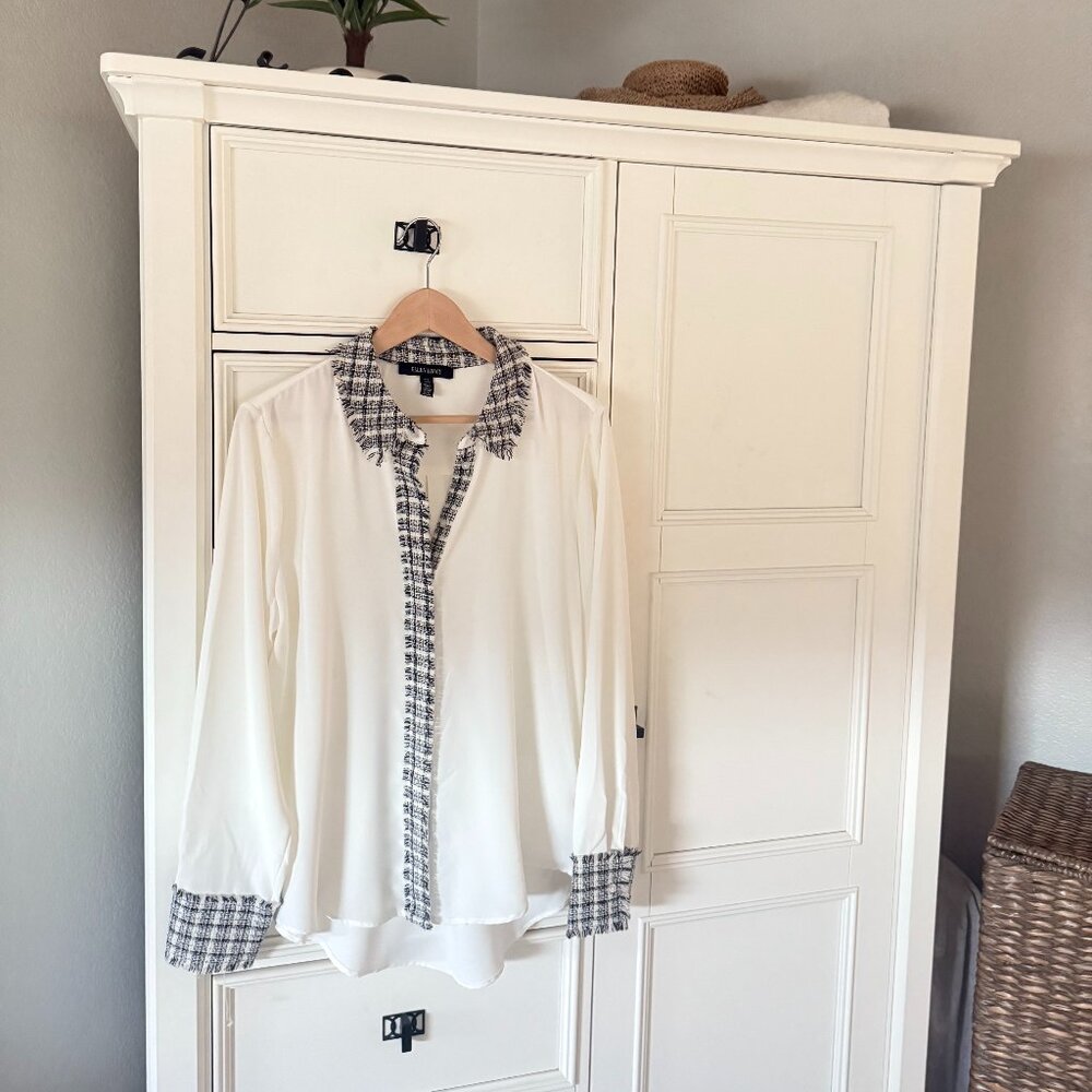 Ellen Tracy Button Up Blouse Size M
